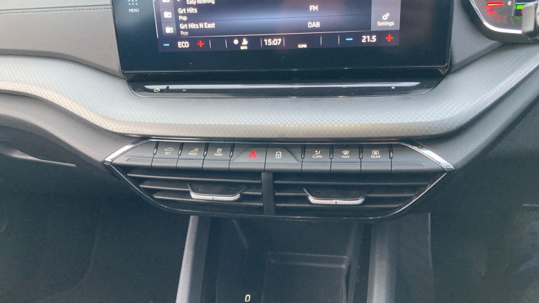 Skoda Octavia 1.4 TSI iV SE Technology DSG 5dr Estate